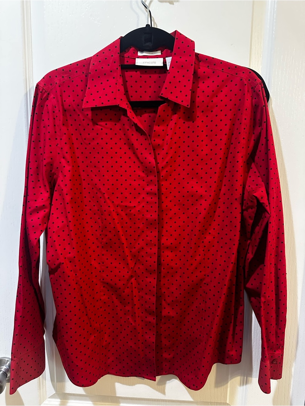 Chico's Red Long-Sleeve Shirt with Black Dot Print